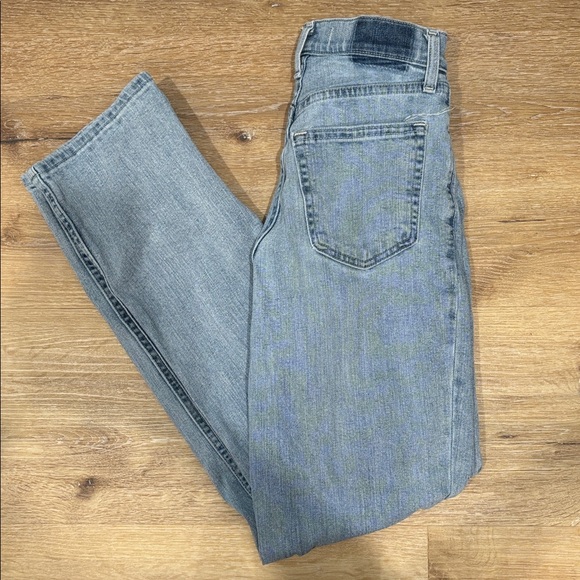 Abercrombie & Fitch Light Blue Straight Leg Jeans - Picture 3 of 3